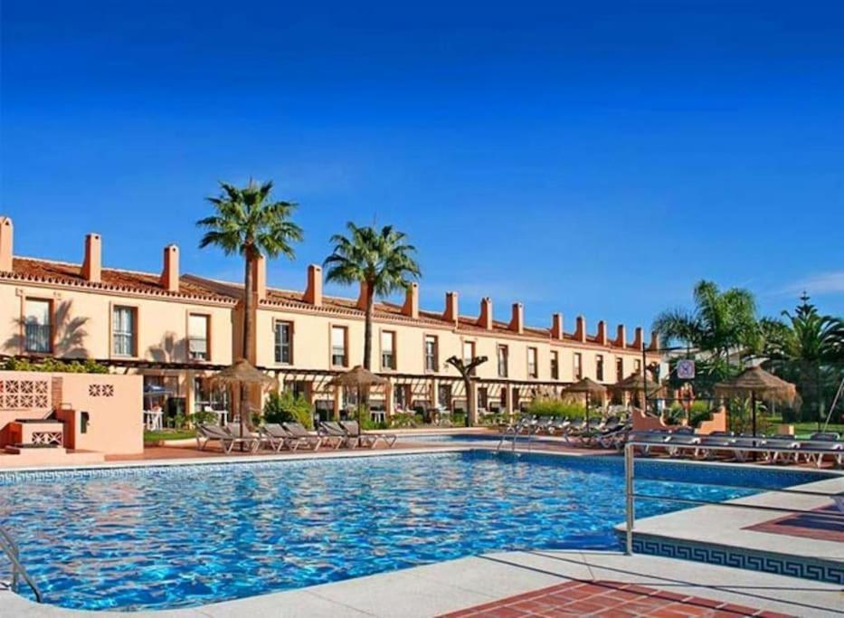Apartamento Marina Del Sol 121 Фуенхірола Екстер'єр фото